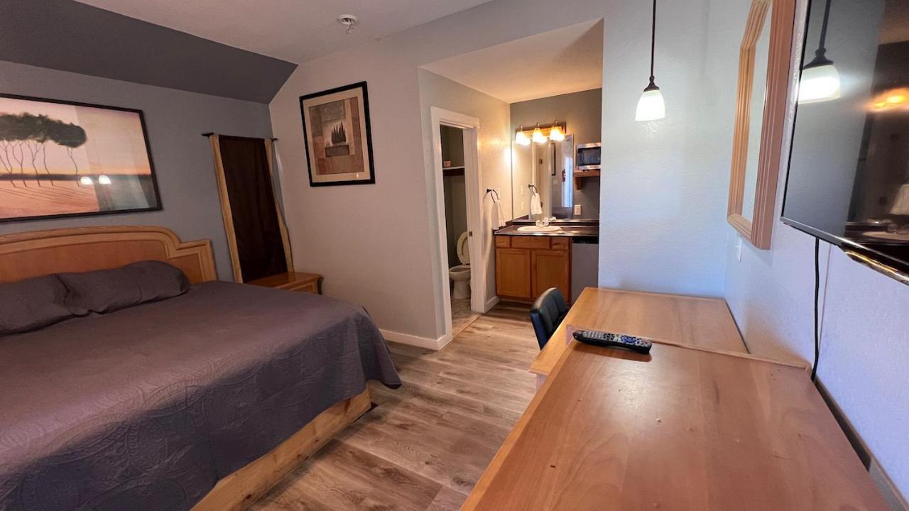 Texas Lodge Kenedy Ngoại thất bức ảnh